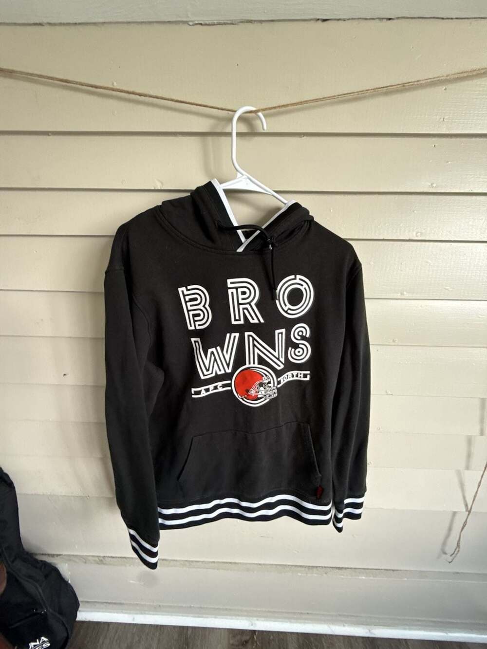 NFL Team Apparel Cleveland Browns Black Hoodie Sweatshirt